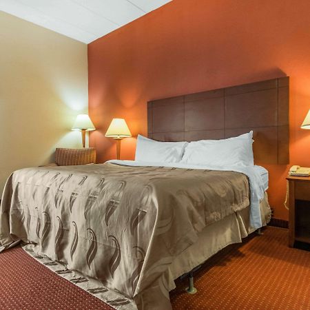 Holiday Inn Express Cincinnati-로렌스버그 외부 사진