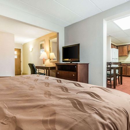 Holiday Inn Express Cincinnati-로렌스버그 외부 사진