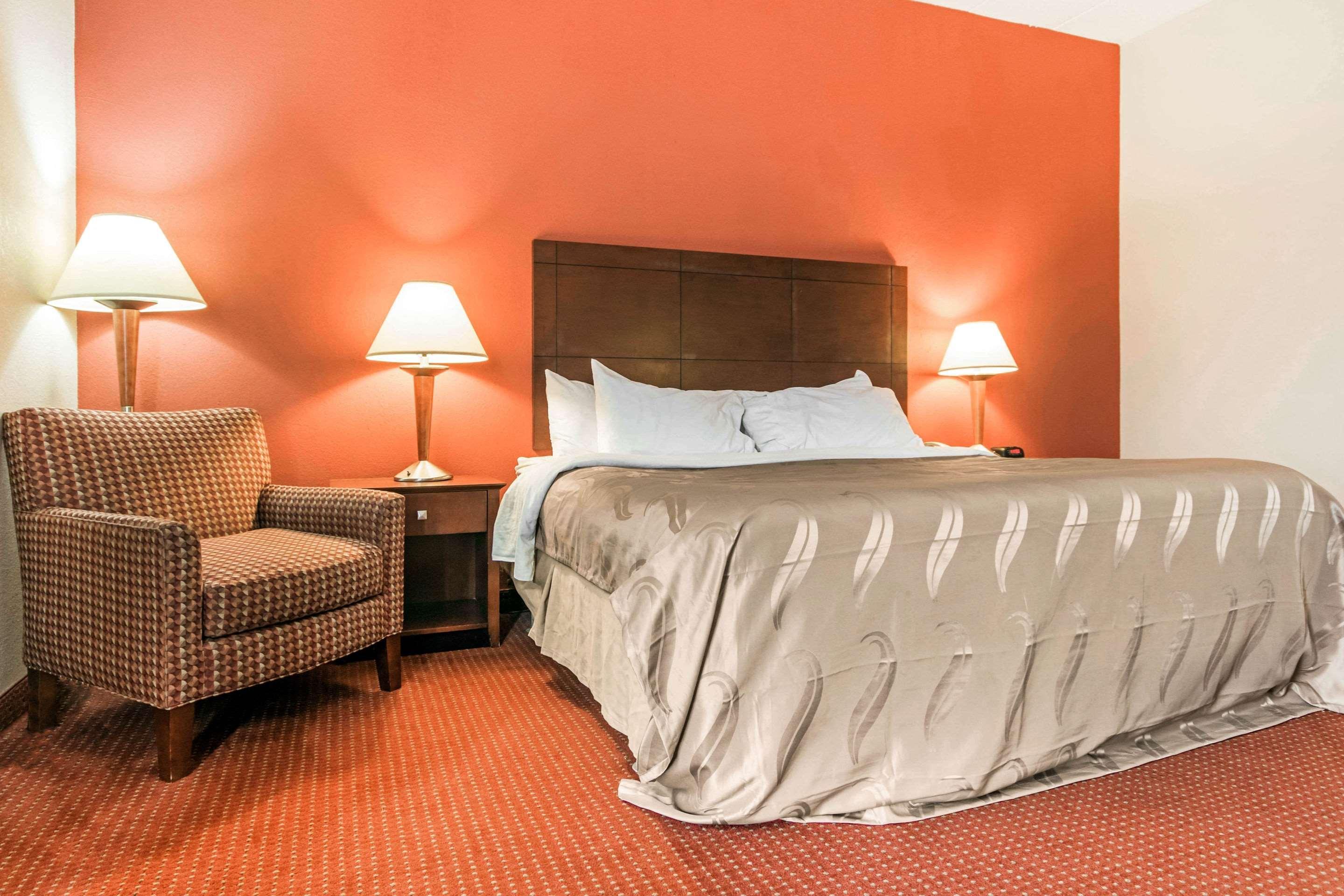 Holiday Inn Express Cincinnati-로렌스버그 외부 사진