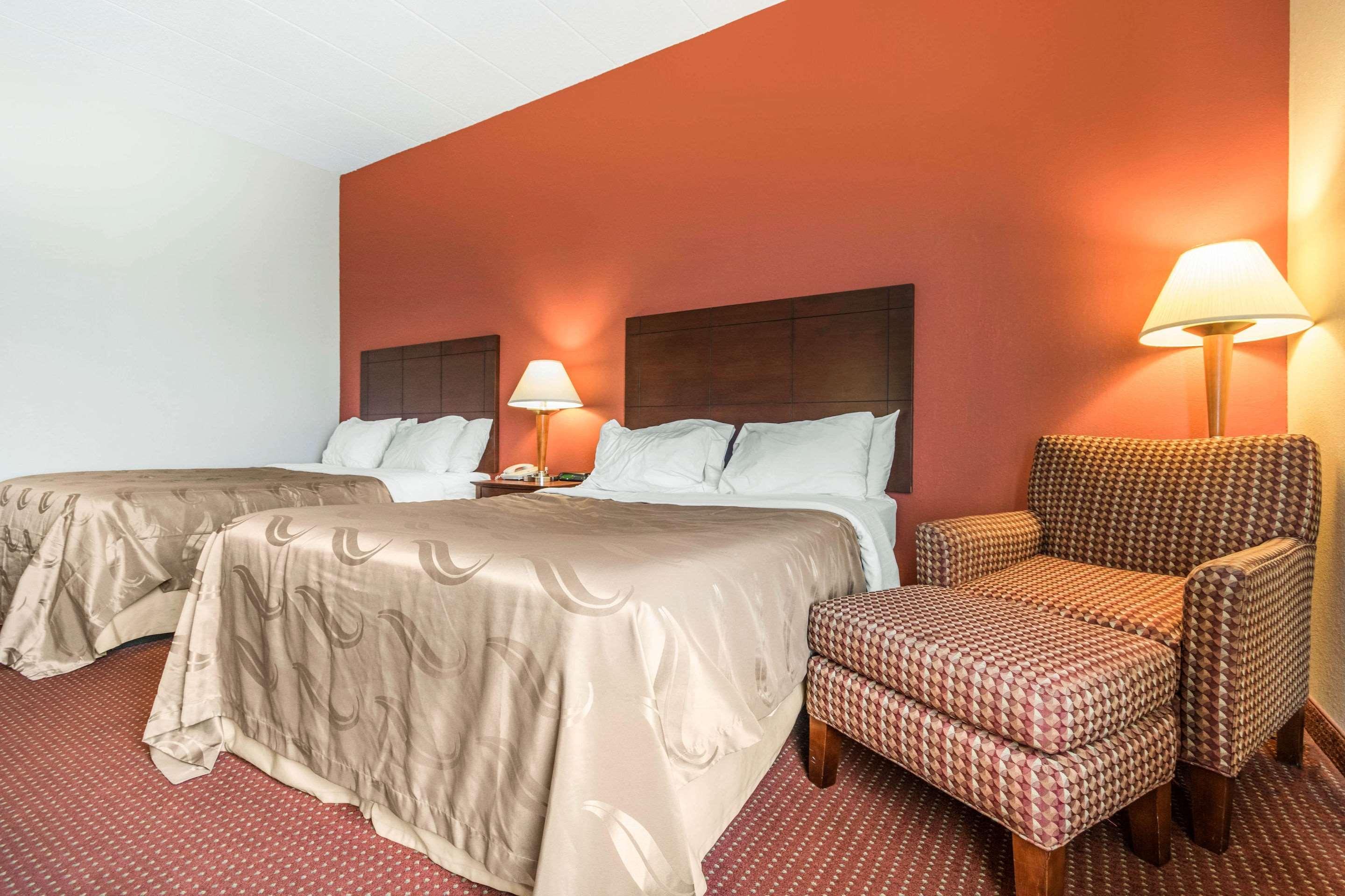 Holiday Inn Express Cincinnati-로렌스버그 외부 사진