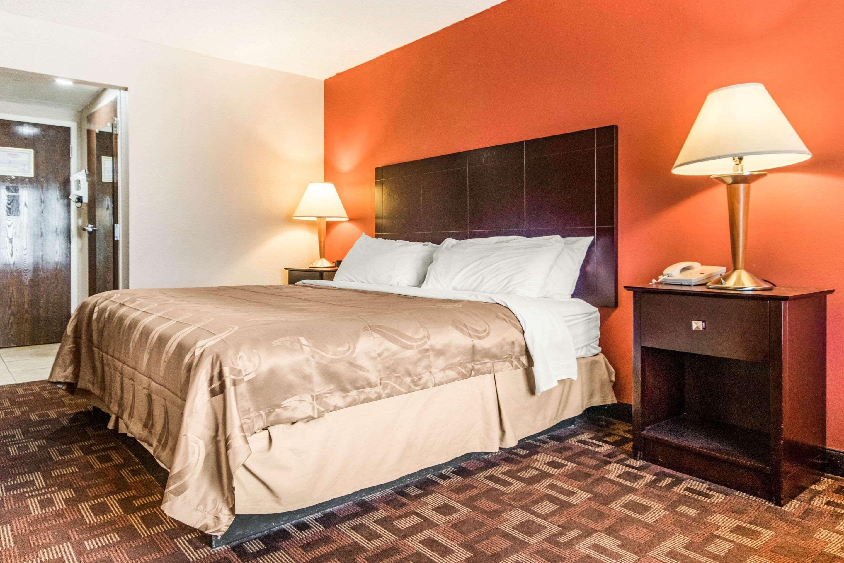 Holiday Inn Express Cincinnati-로렌스버그 외부 사진
