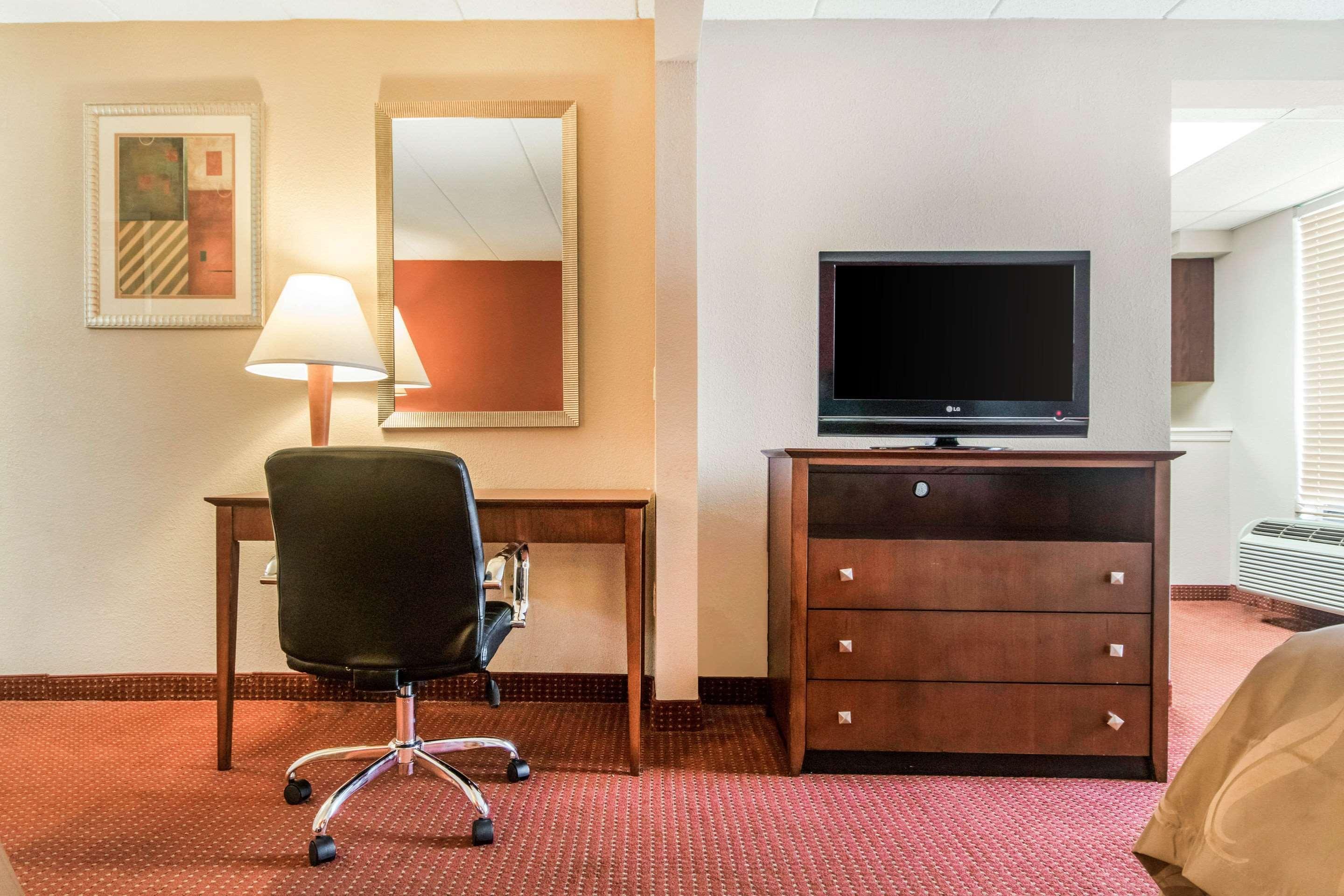 Holiday Inn Express Cincinnati-로렌스버그 외부 사진
