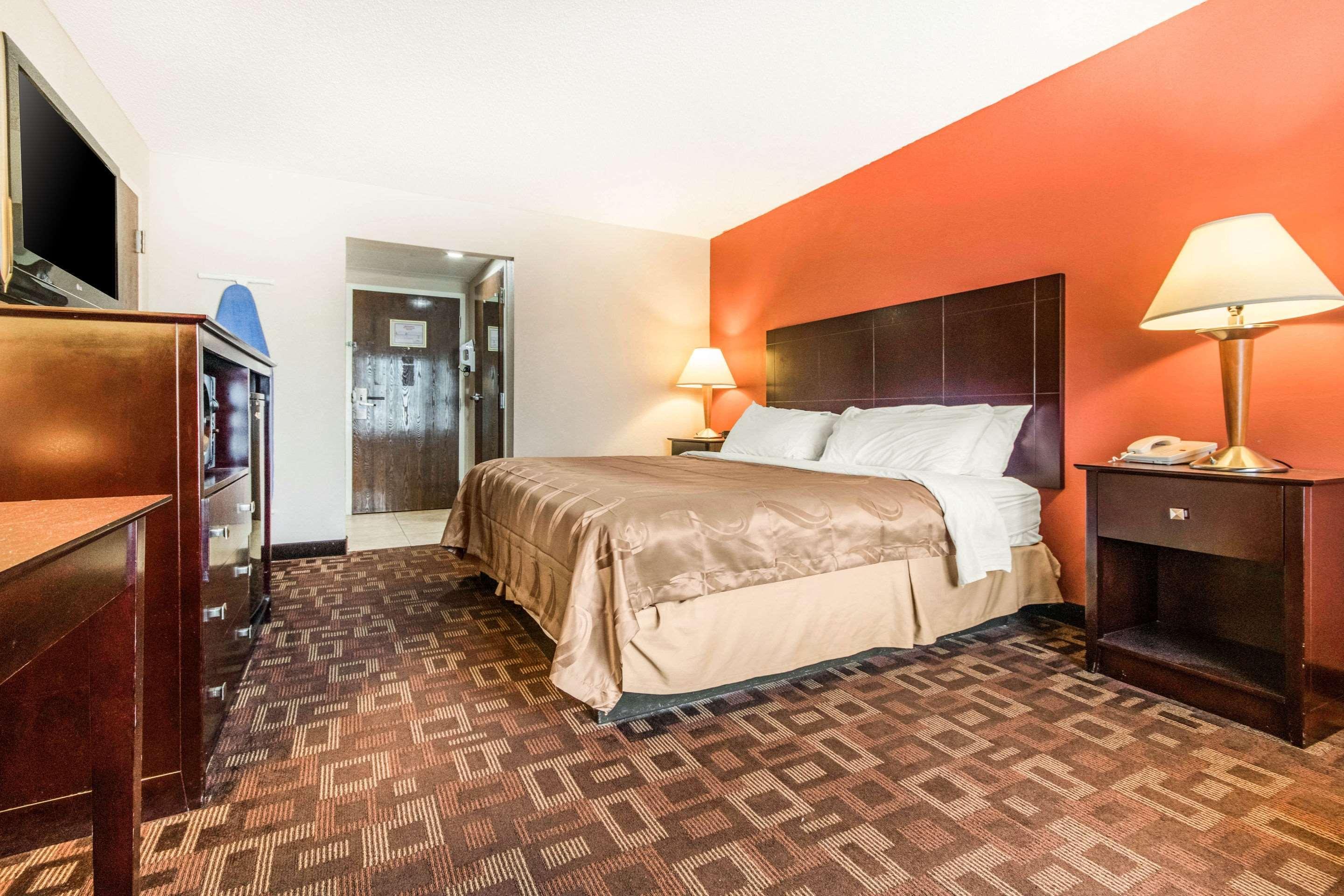 Holiday Inn Express Cincinnati-로렌스버그 외부 사진